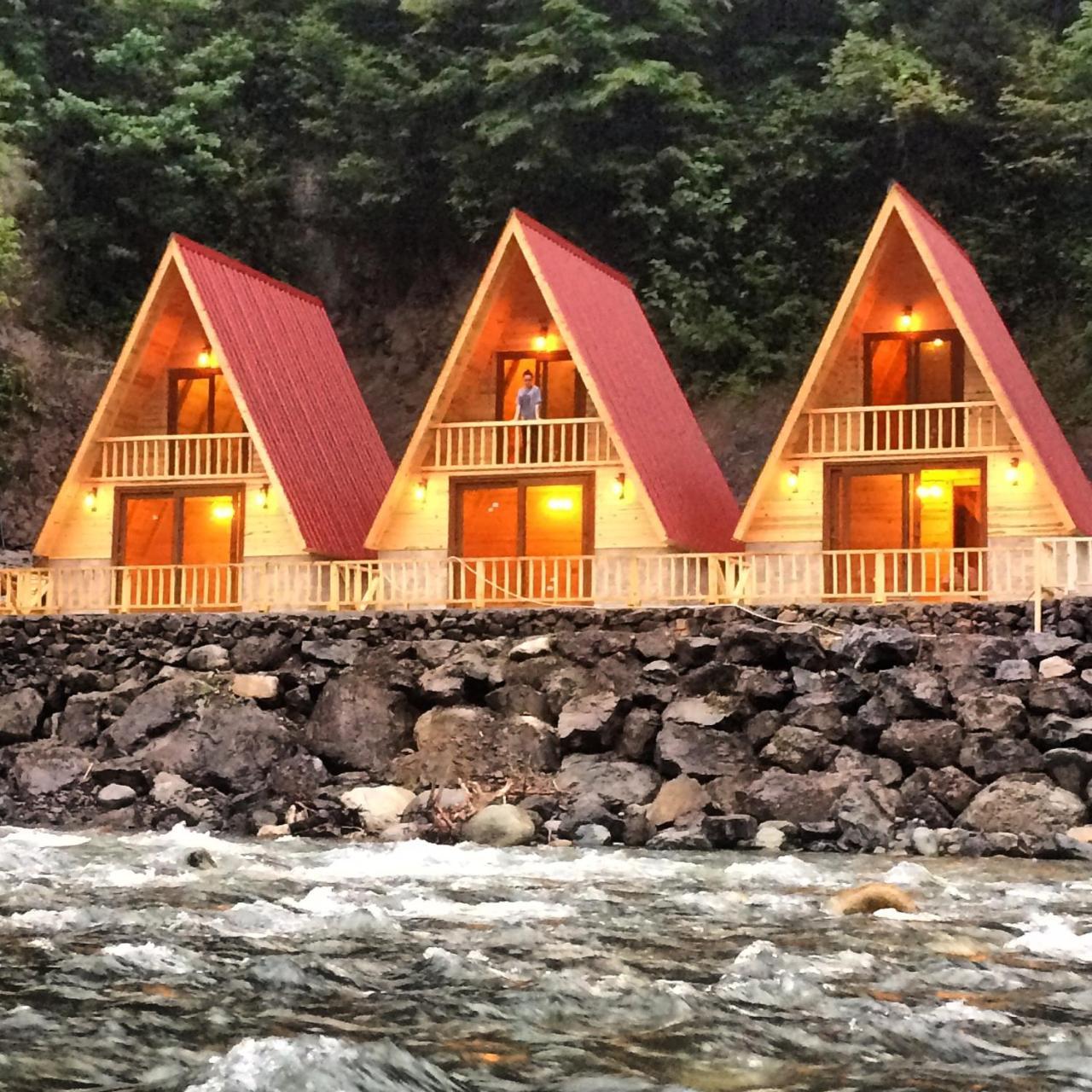 Kiyi Bungalov Çamlıhemşin Exterior foto